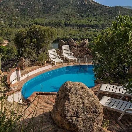 Domus Delle Stelle 1 - Padronale Con Piscina Villa Pula
