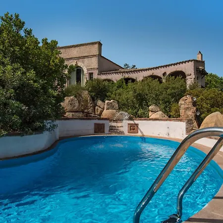 Domus Delle Stelle 1 - Padronale Con Piscina Vila